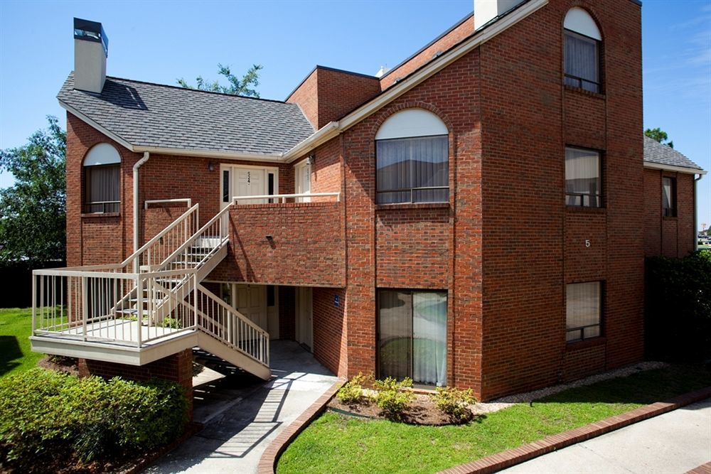 Cloverleaf Suites Bâton-Rouge Extérieur photo