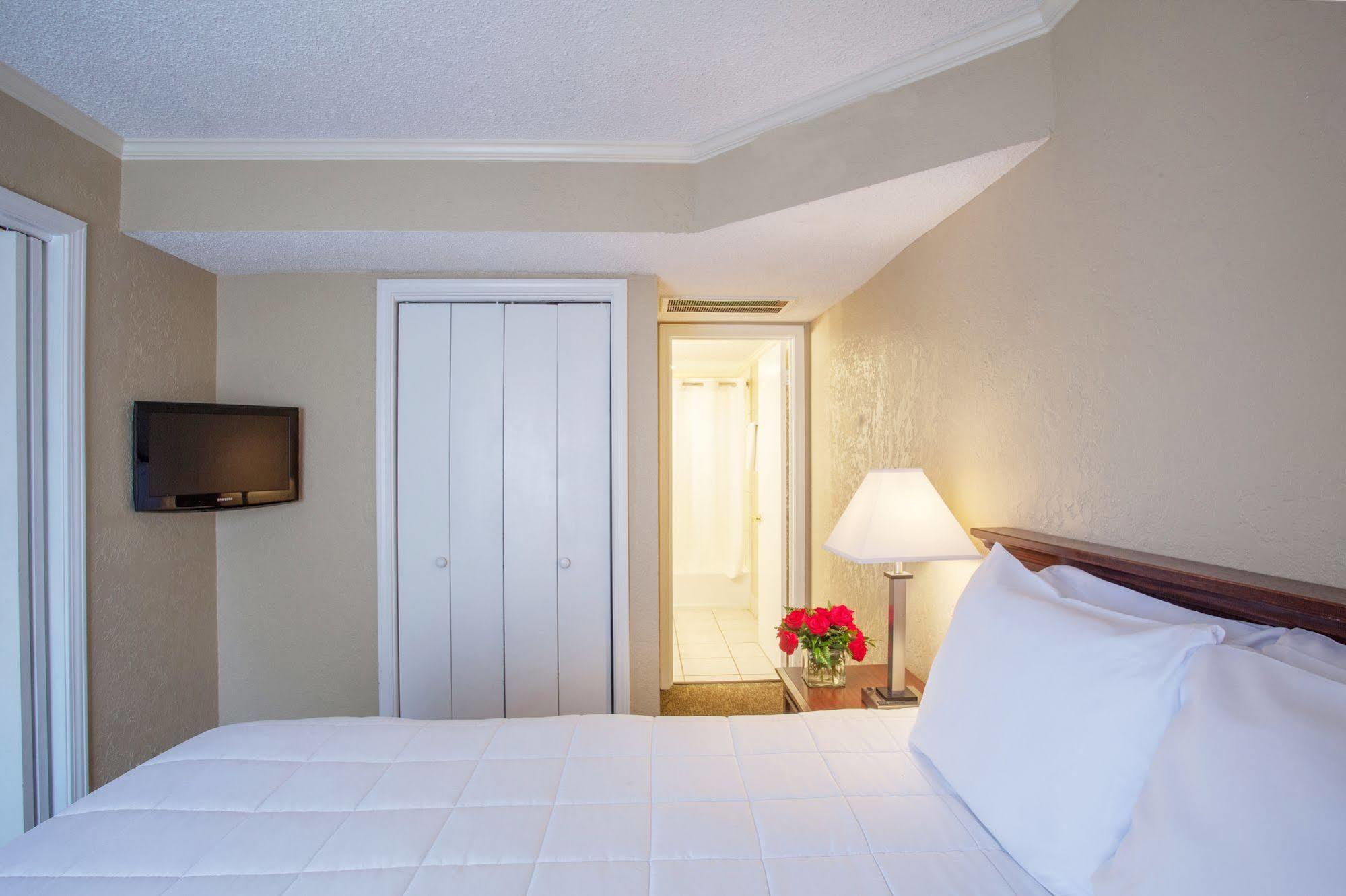 Cloverleaf Suites Bâton-Rouge Extérieur photo