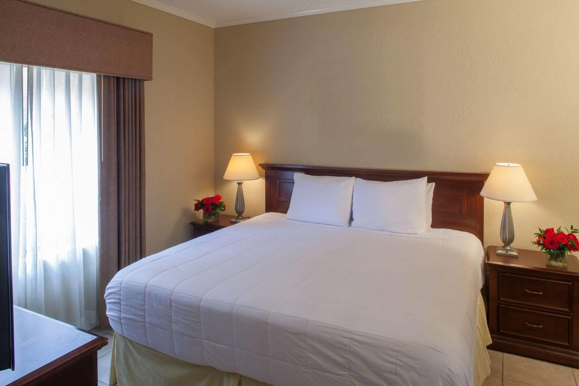 Cloverleaf Suites Bâton-Rouge Extérieur photo