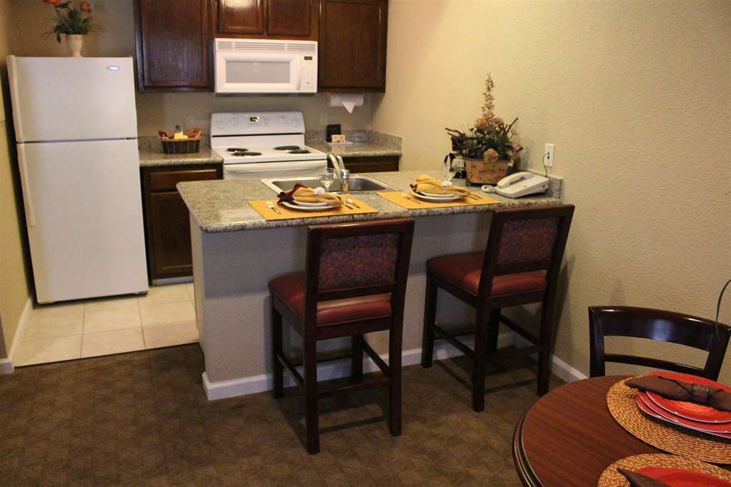 Cloverleaf Suites Bâton-Rouge Chambre photo