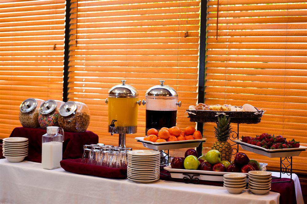 Cloverleaf Suites Bâton-Rouge Extérieur photo